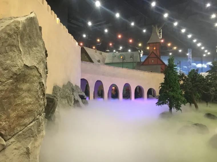 Low-lying fog effect, Dream Island indoor theme park, Moscow